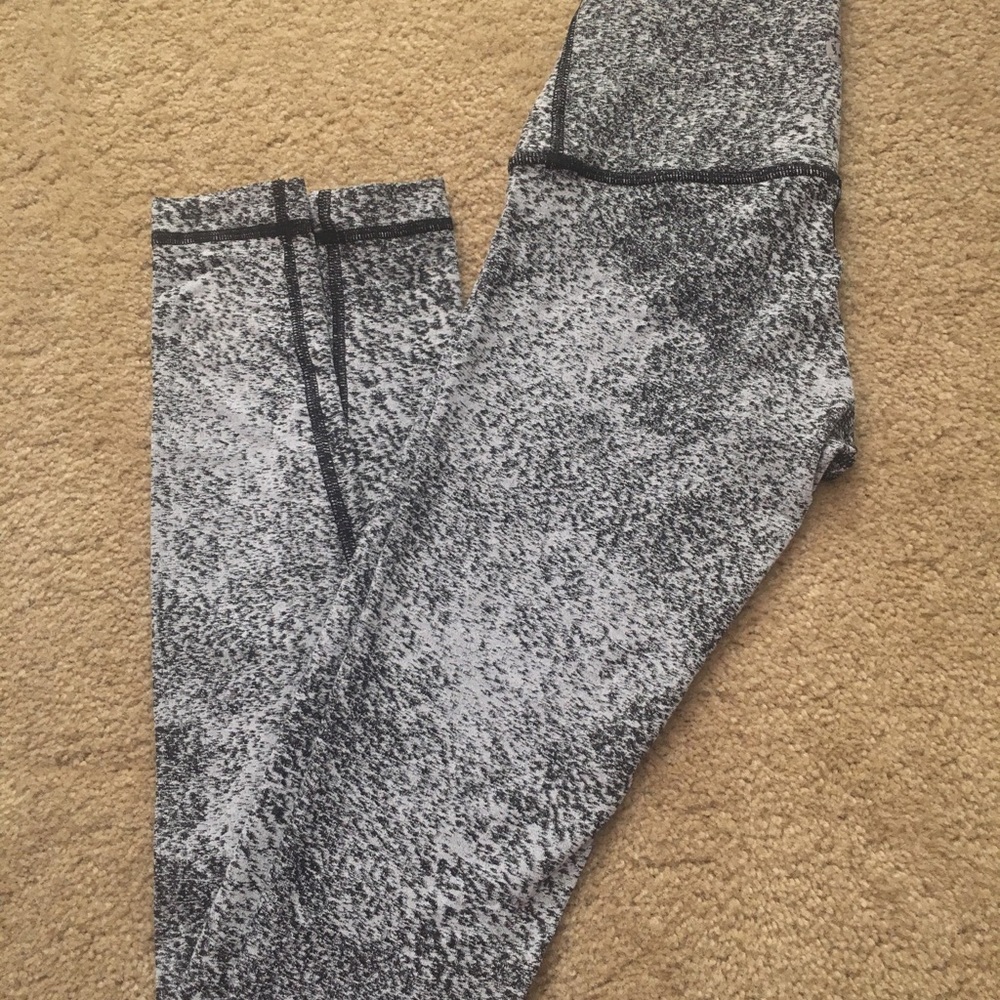 NWOT High Rise Full length Wunder Under leggings